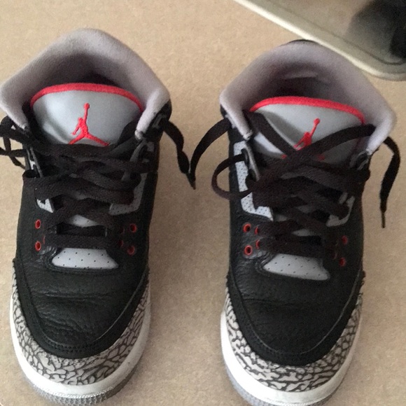 Jordan retro “Black Cement” 3s - Picture 2 of 4